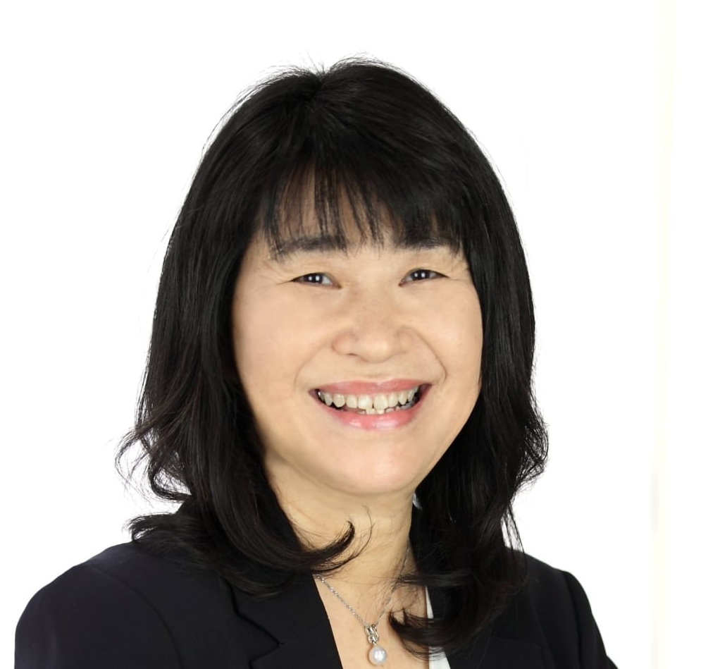 村川 美詠